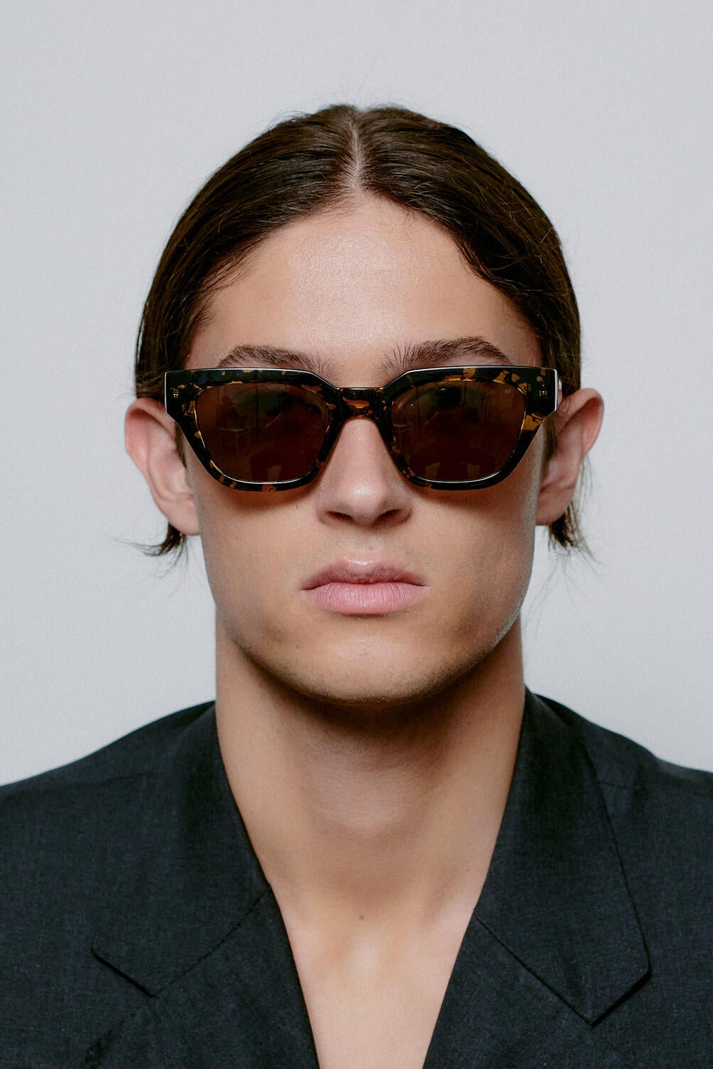 Kaws solbrille - Black / Yellow Tortoise